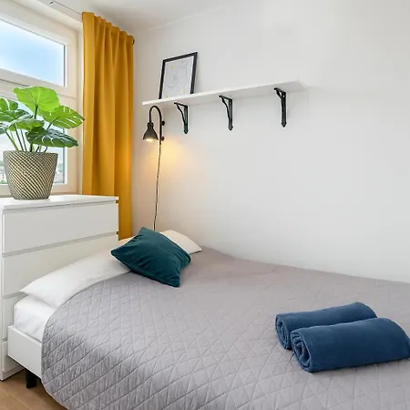 Апартаменты Cozy In Center